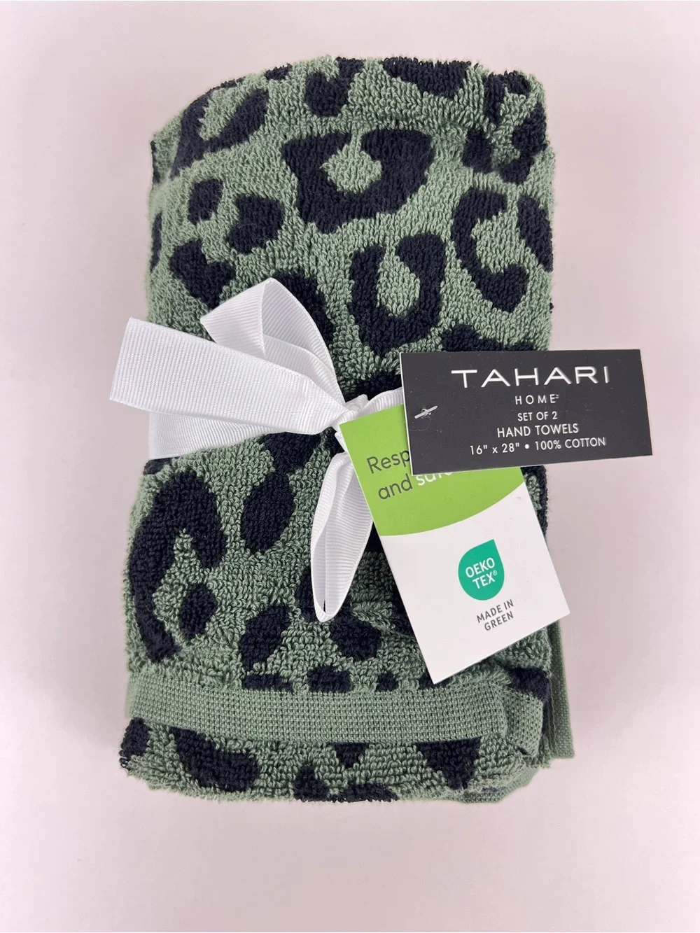 Tahari Home Hand Towel Set Green Black Leopard Print Soft 100% Cotton 2 Pc NEW